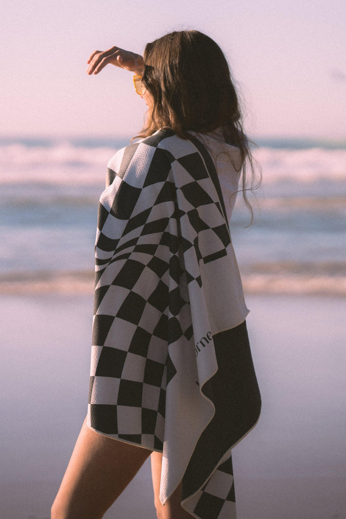 Mono Check - Beachborne